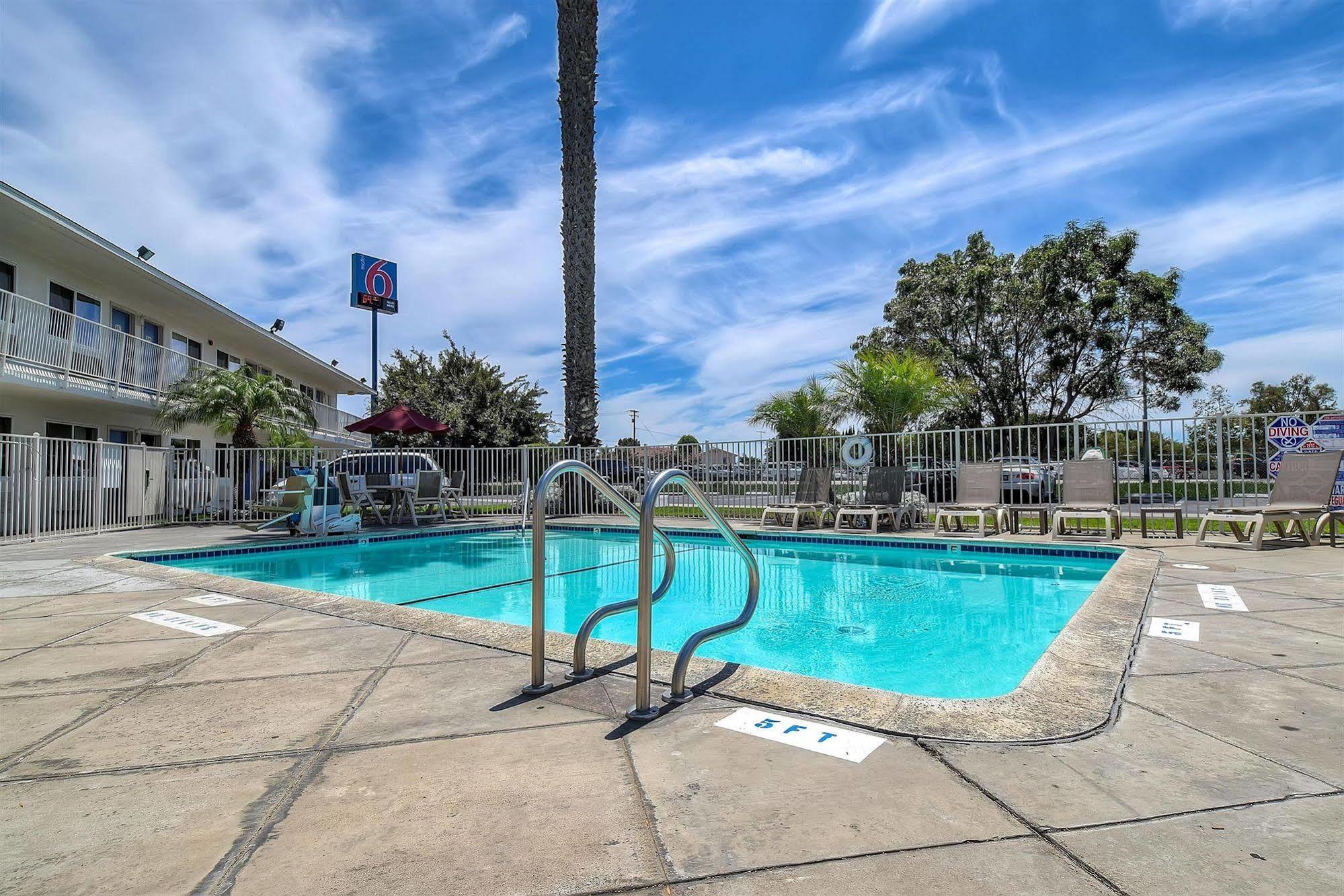 Motel 6-Westminster, Ca - South - Long Beach Area Extérieur photo